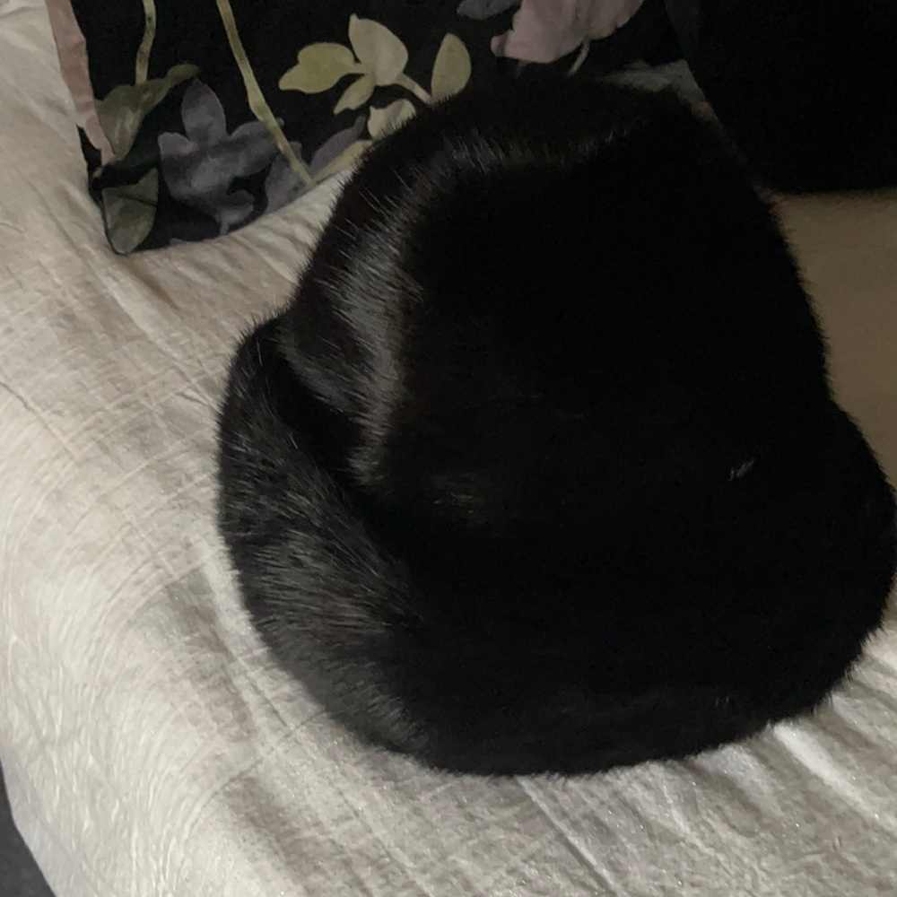 Authentic black diamond make hat